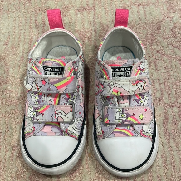 Converse unicorn shoes girls size 7 - Picture 3 of 8